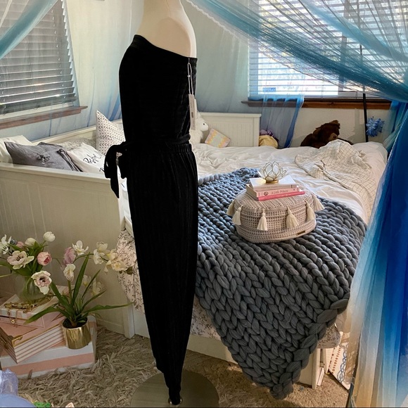 NWT Drew Sparkly Jumpsuit - Picture 10 of 13